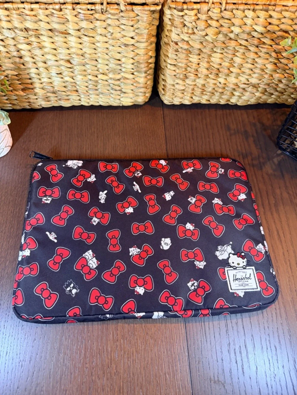 Herschel Supply Co Limited Edition Hello Kitty Sanrio 60th Anniv Padded Sleeve